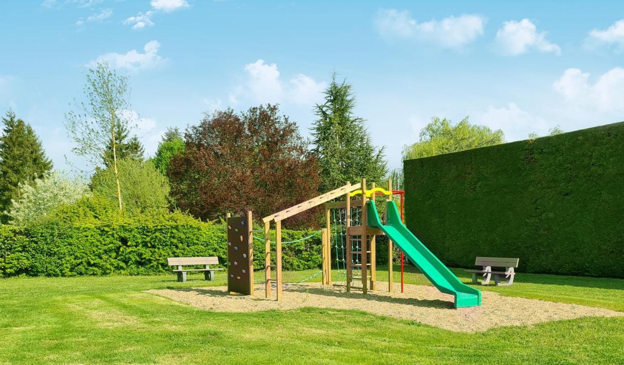 Resort & Camping - Val De Braye Besse-sur-Braye Exterior photo